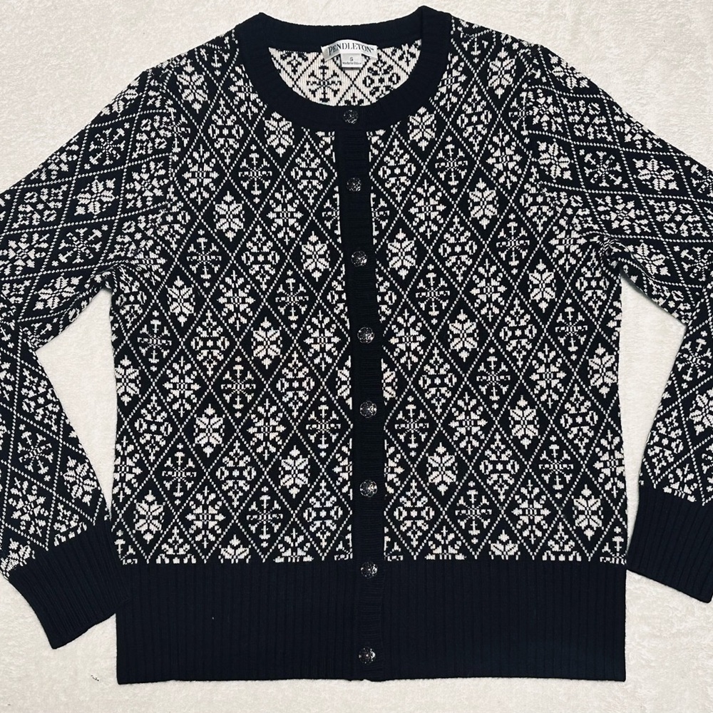 Pendleton Black and White Snowflake Nordic Cardigan Women’s Size Small